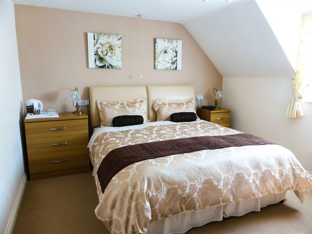 ไลอ้อนเกต เฮาส์ Bed & Breakfast Ilchester ภายนอก รูปภาพ