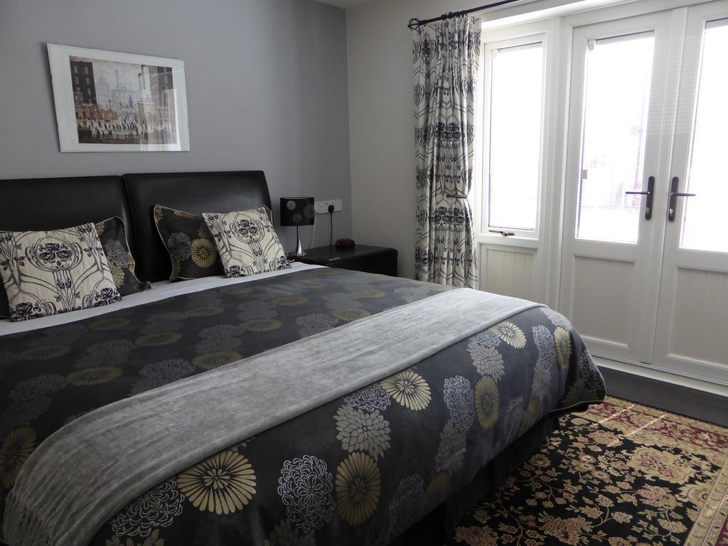 ไลอ้อนเกต เฮาส์ Bed & Breakfast Ilchester ภายนอก รูปภาพ