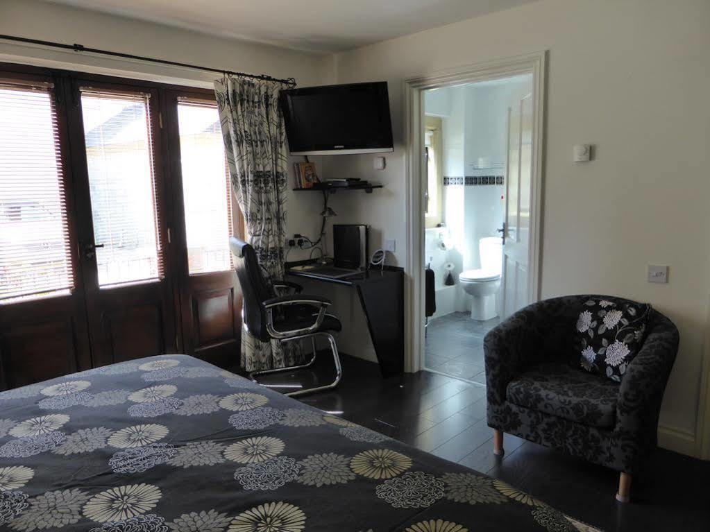 ไลอ้อนเกต เฮาส์ Bed & Breakfast Ilchester ภายนอก รูปภาพ