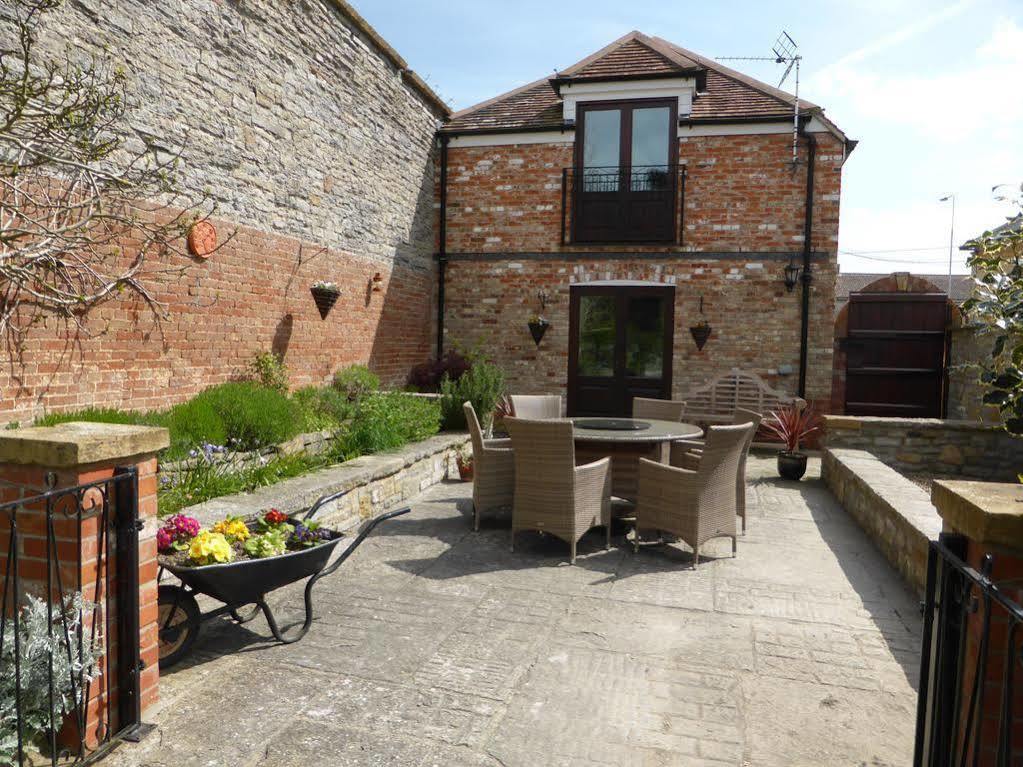ไลอ้อนเกต เฮาส์ Bed & Breakfast Ilchester ภายนอก รูปภาพ